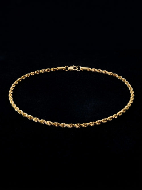 The Armonia necklace by Oro and Plata
