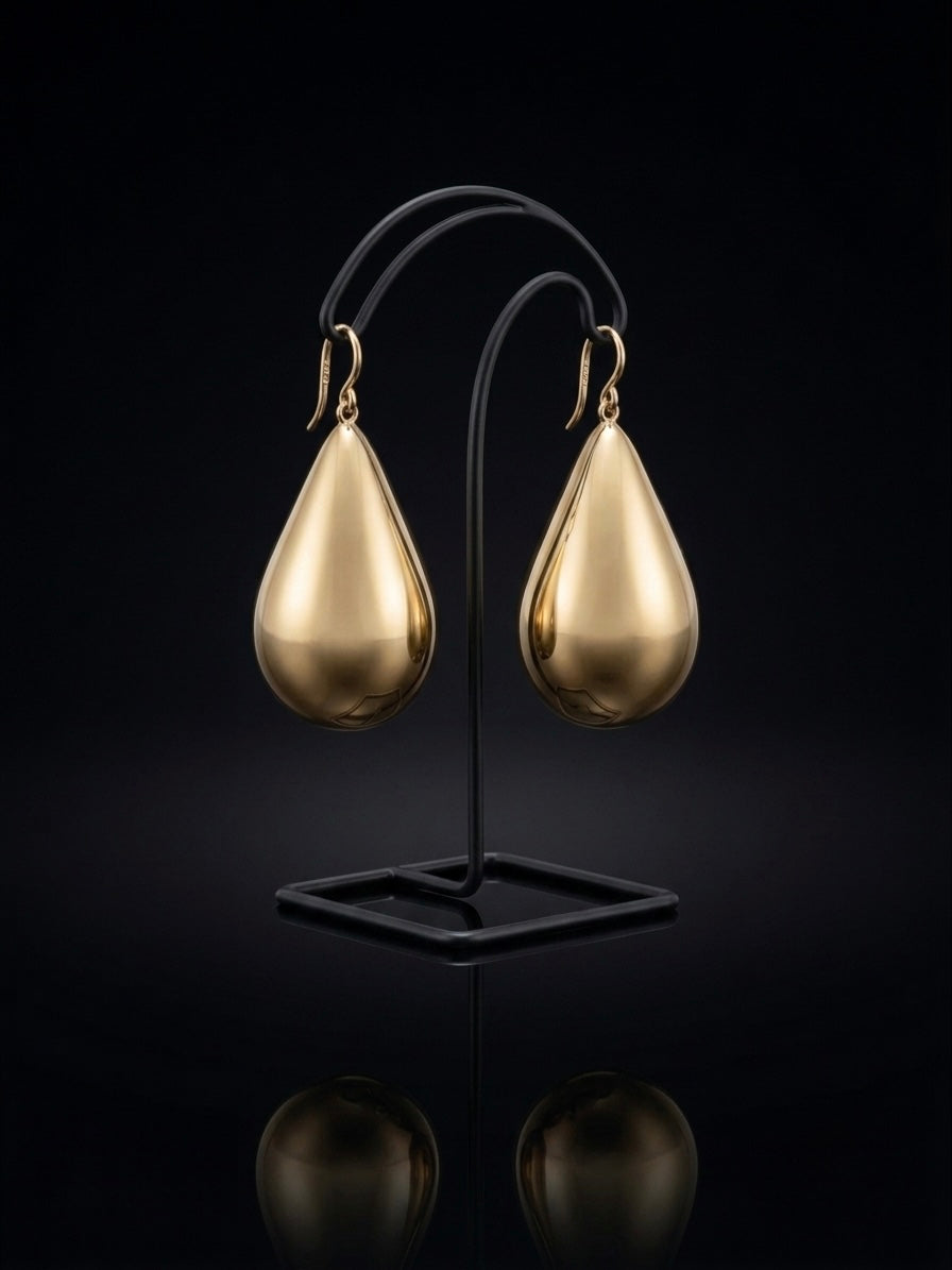 The Drop earrings by Oro and Plata
