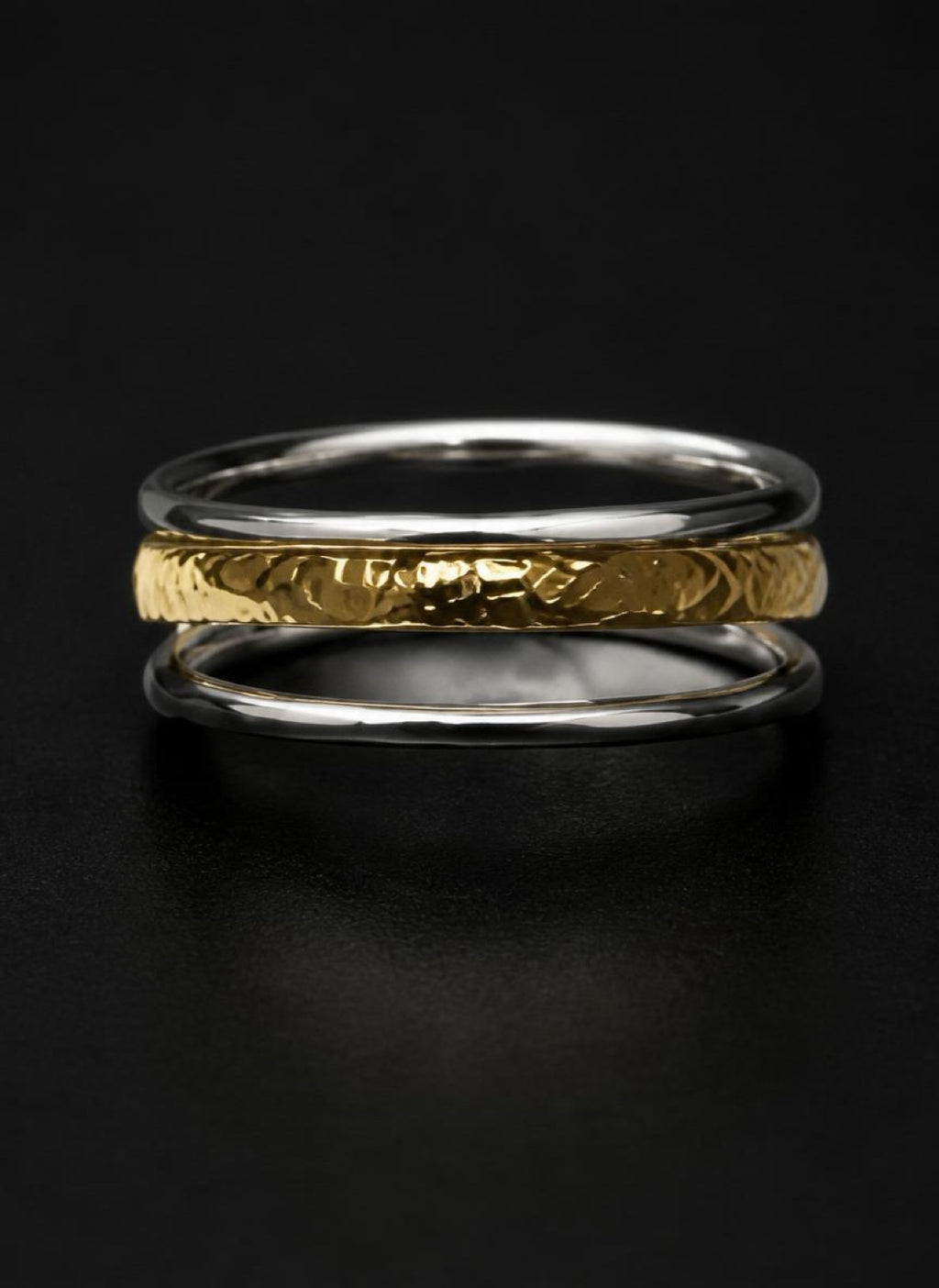 The Sol and Luna ring detail view