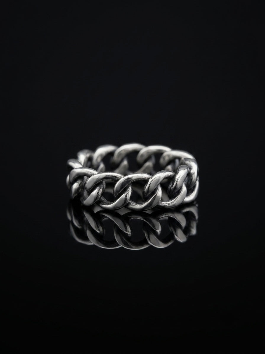 The Plata Chain ring by Oro and Plata