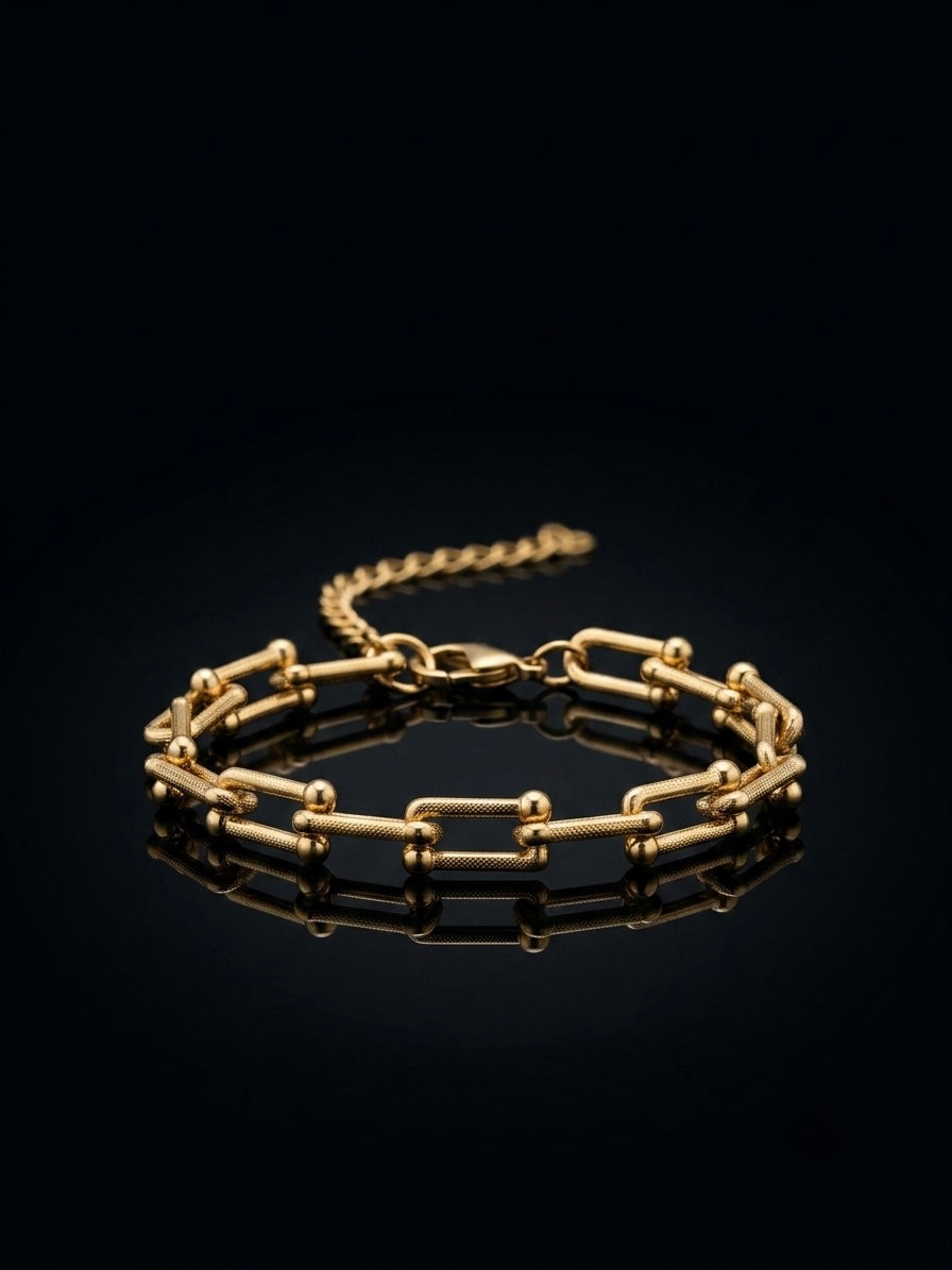The Nexus bracelet by Oro and Plata