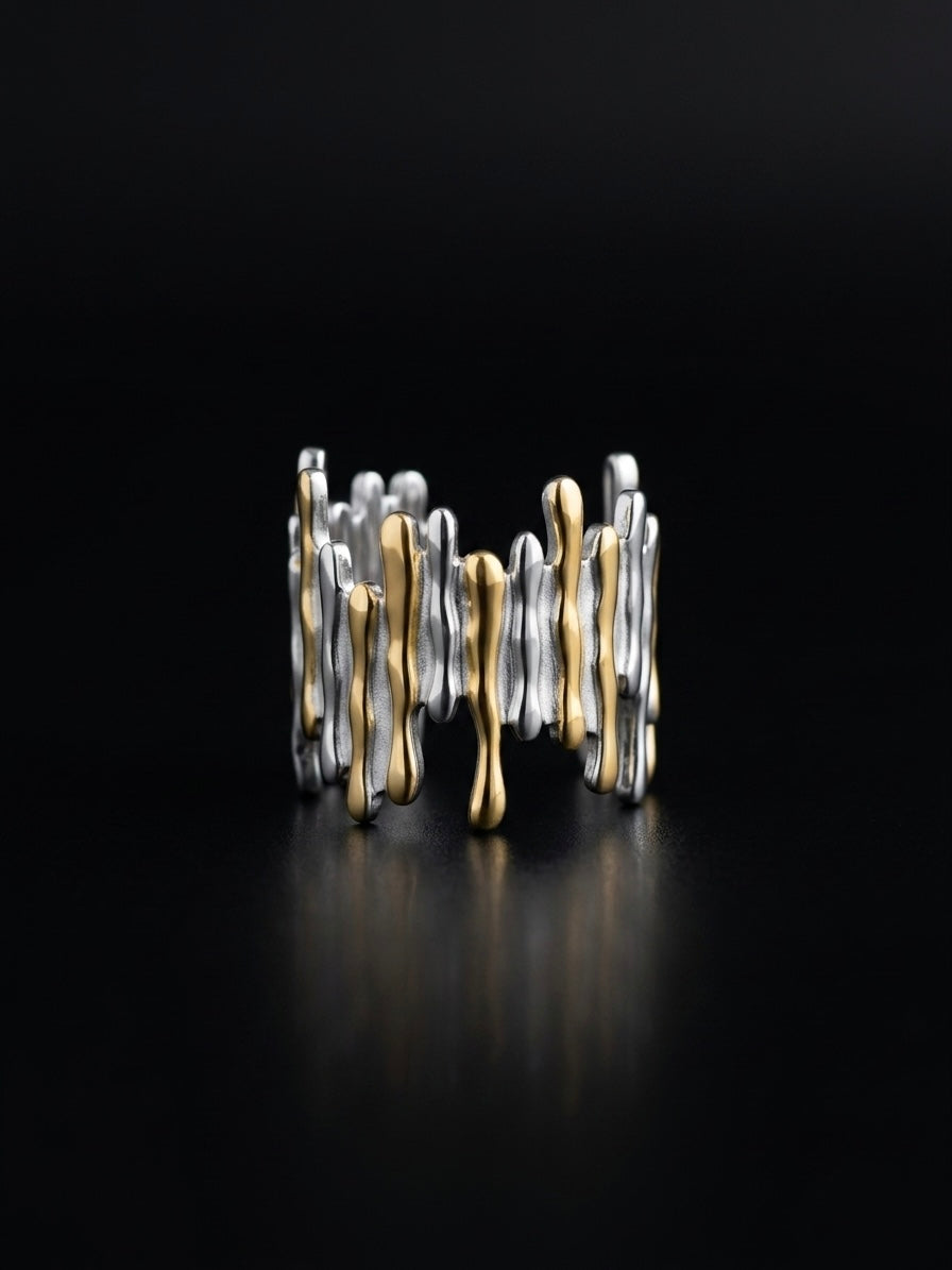 The Alloy ring by Oro and Plata
