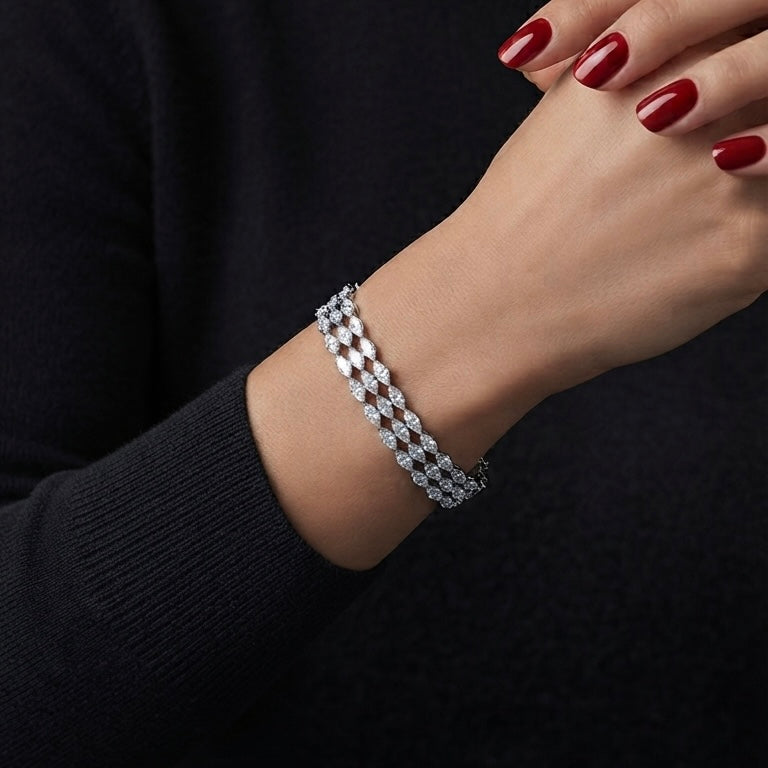 The Glow Bracelet